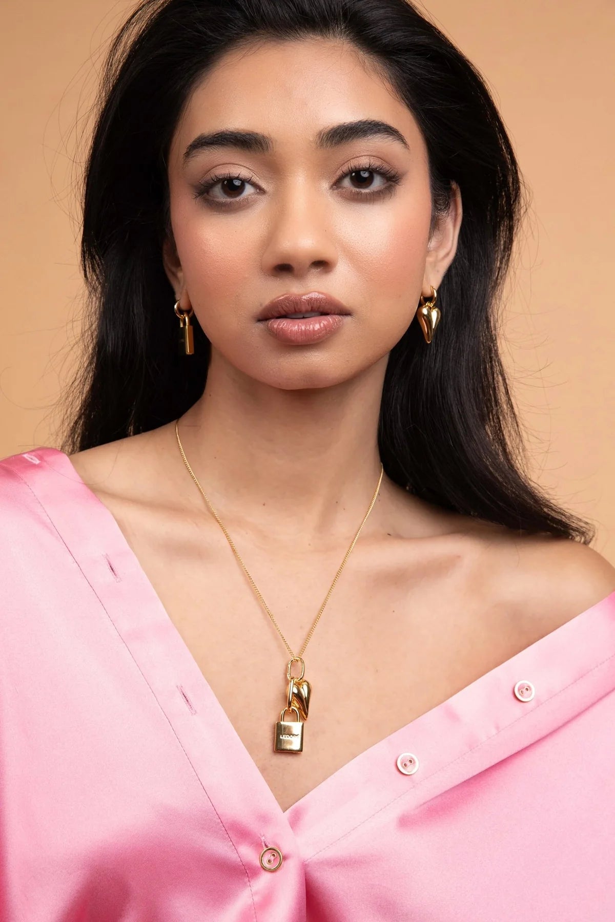 Connection Pendant By Ledoré- Gold