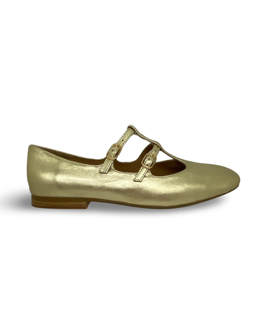 Mallys By Top End - Pale gold